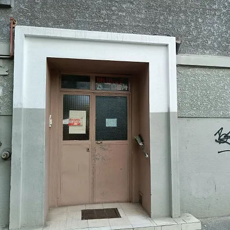 Le Petit Bukarest